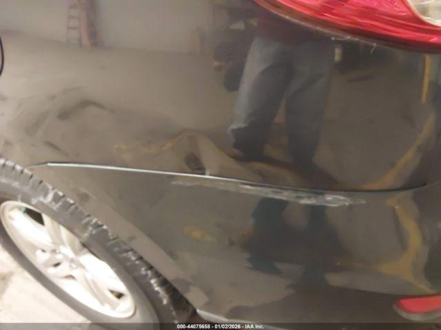 Hyundai SANTA FE Gls Image 7