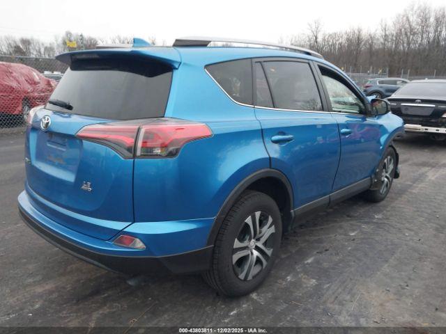 Toyota RAV4 Le Image 5