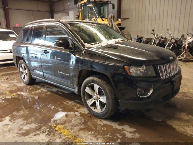  Salvage Jeep Compass