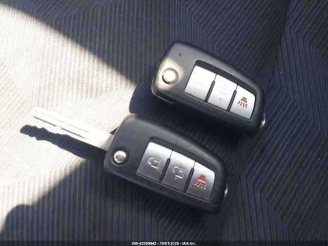 Nissan Rogue Image 10