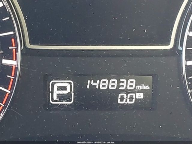 Nissan Pathfinder Sl Image 9