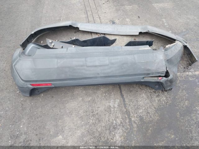 Toyota RAV4 Xle Image 6