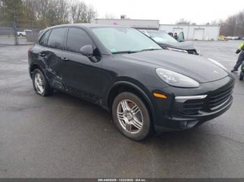  Salvage Porsche Cayenne