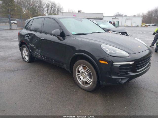  Salvage Porsche Cayenne