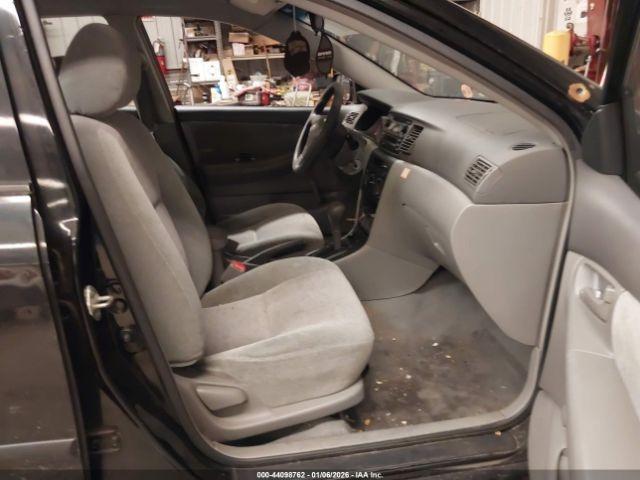 Toyota Corolla Ce Image 11