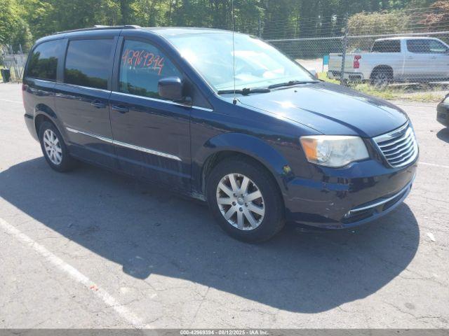  Salvage Chrysler Town & Country