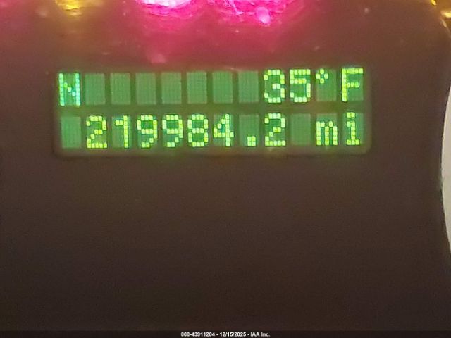 Ford Explorer Xlt Image 3