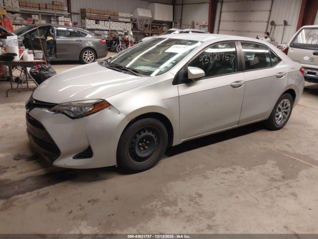 Toyota Corolla Le Image 3