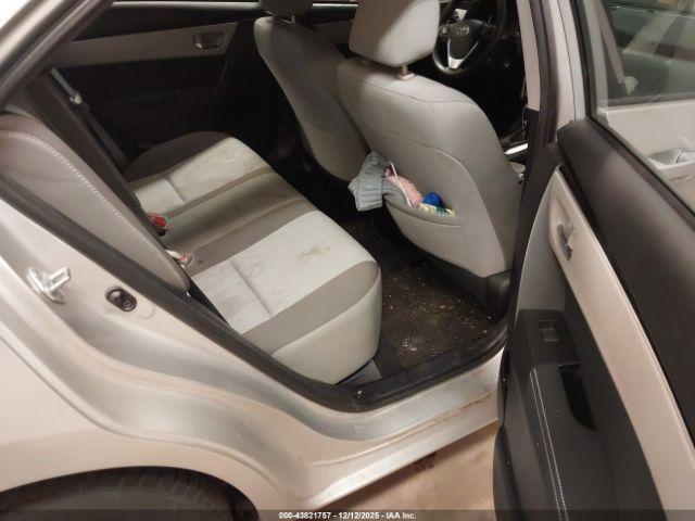 Toyota Corolla Le Image 7