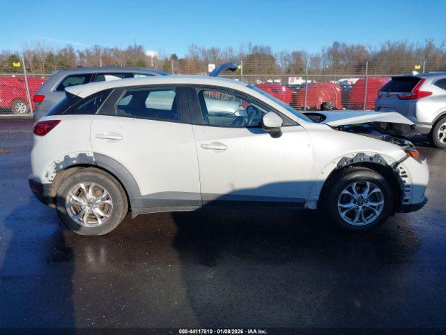 Mazda Cx Sport Image 2