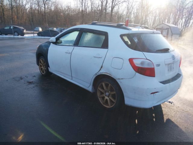 Toyota Matrix Image 11