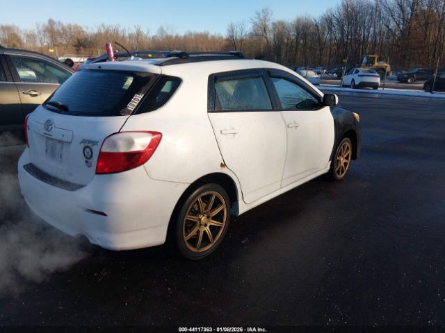 Toyota Matrix Image 9