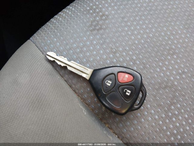 Toyota Matrix Image 5