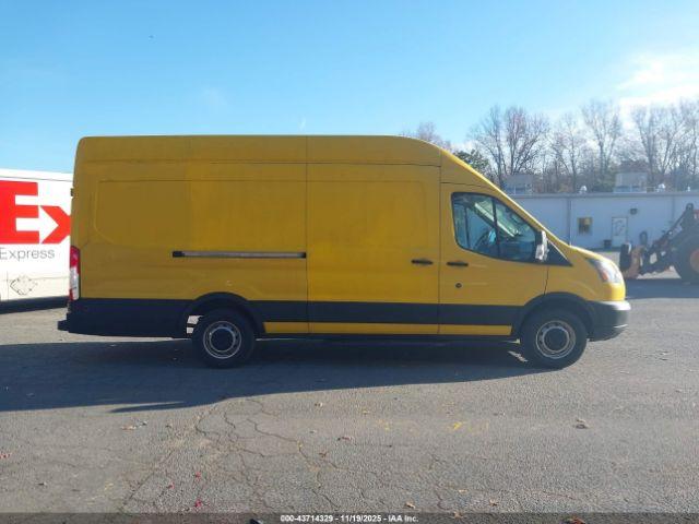 Ford Transit Image 8