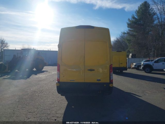 Ford Transit Image 19