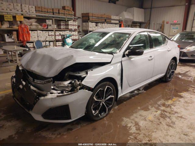 Nissan Altima Sr Intelligent Awd Image 16