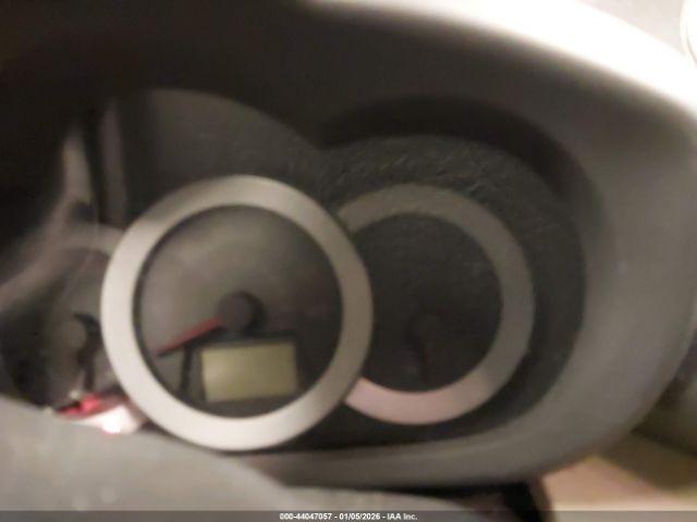 Toyota RAV4 Limited V6 Image 14