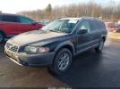 Volvo XC70 2.5t Image 2