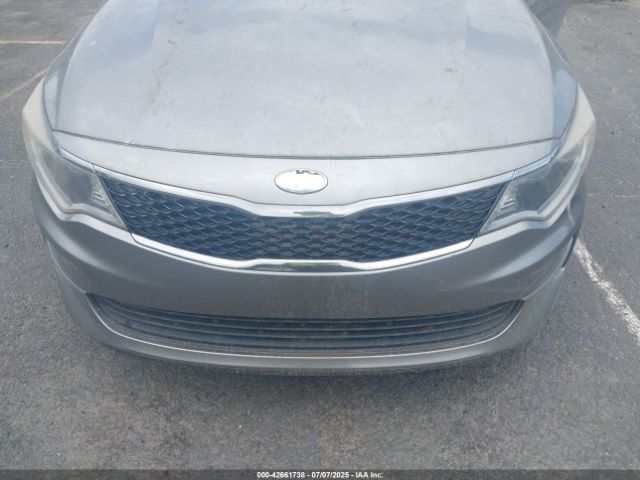 Kia Optima Lx Image 8