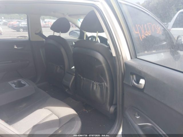 Kia Optima Lx Image 13