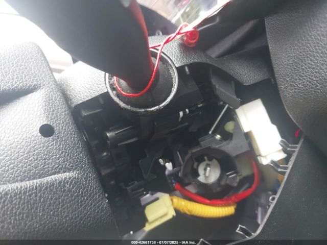 Kia Optima Lx Image 12