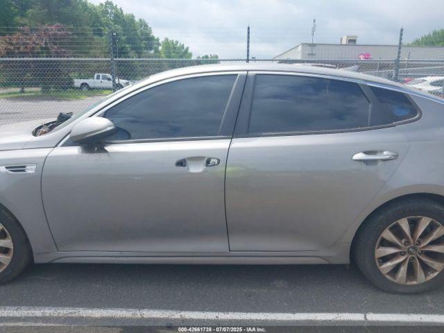 Kia Optima Lx Image 3