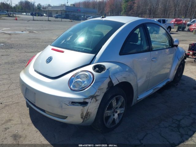 Volkswagen Beetle 2.5 Image 10