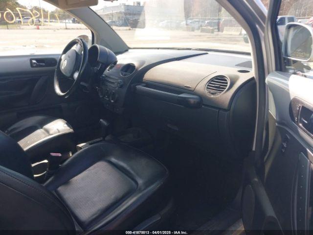 Volkswagen Beetle 2.5 Image 18