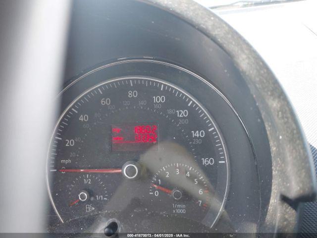 Volkswagen Beetle 2.5 Image 5