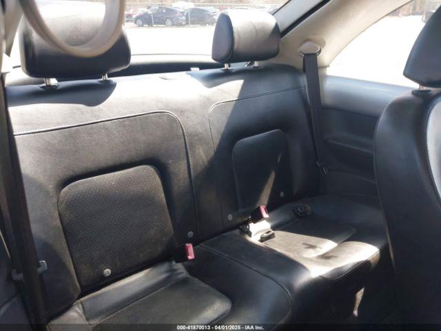 Volkswagen Beetle 2.5 Image 7