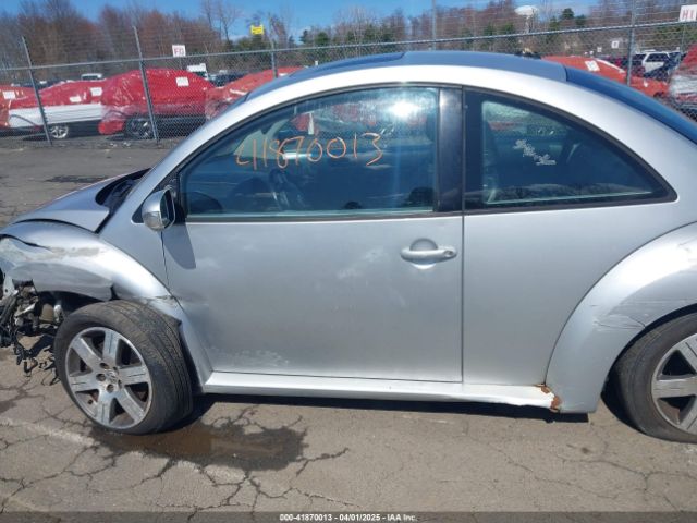 Volkswagen Beetle 2.5 Image 14