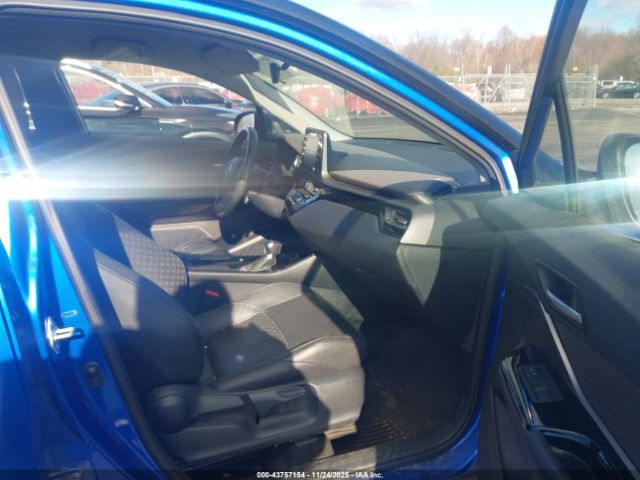 Toyota C-HR Limited Image 7