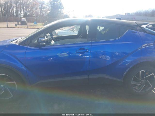 Toyota C-HR Limited Image 11