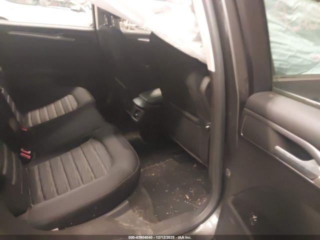 Ford Fusion Se Image 10