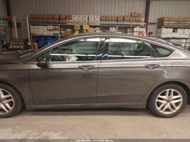 Ford Fusion Se Image 14