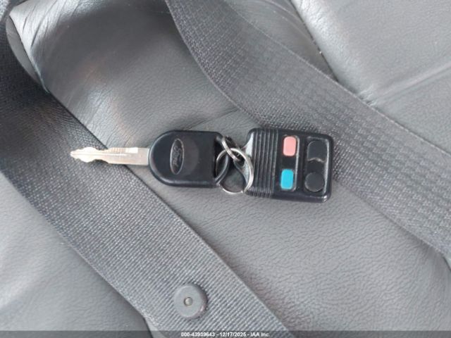 Ford Five Hundred Sel Image 12