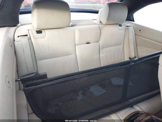 BMW 3 Series Image 4