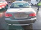 BMW 3 Series Image 12