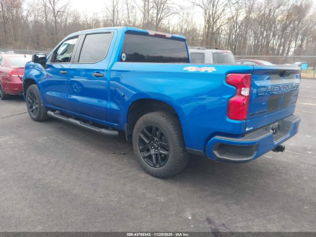 Chevrolet Silverado 1500 4wd  Short Bed Custom Image 9