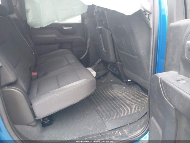 Chevrolet Silverado 1500 4wd  Short Bed Custom Image 17