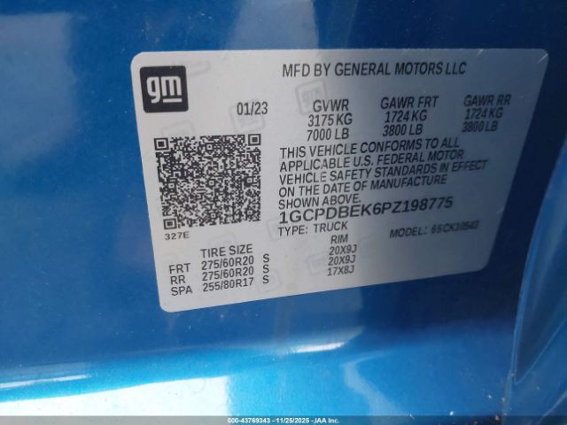 Chevrolet Silverado 1500 4wd  Short Bed Custom Image 2