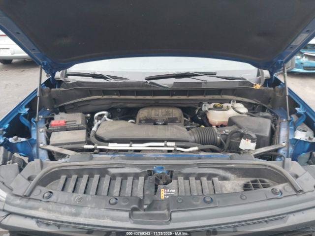 Chevrolet Silverado 1500 4wd  Short Bed Custom Image 12