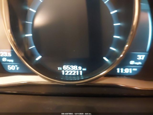 Volvo XC70 T6 Image 5