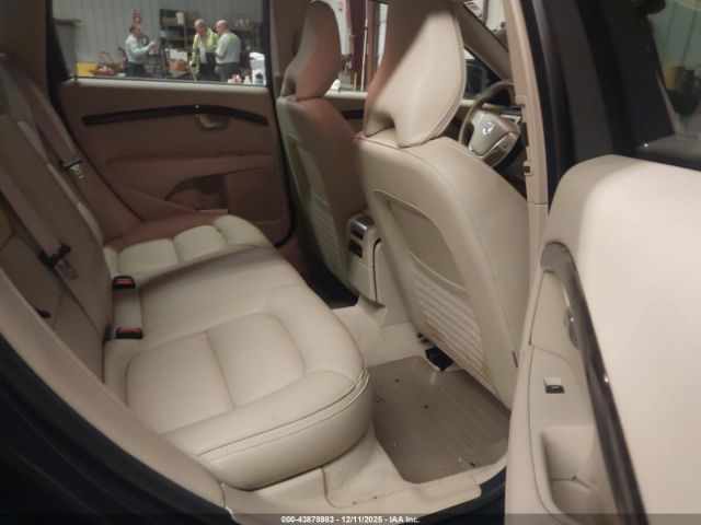 Volvo XC70 T6 Image 7